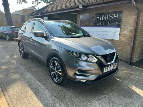 Nissan Qashqai  1.3 DIG-T N-Connecta SUV 5dr Petrol Manual Euro 6 