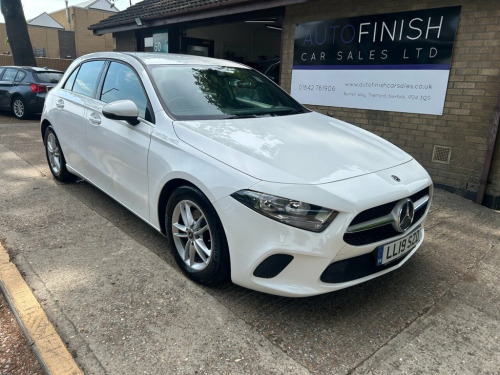 Mercedes-Benz A-Class  1.5 A180d SE Hatchback 5dr Diesel 7G-DCT Euro 6 (s