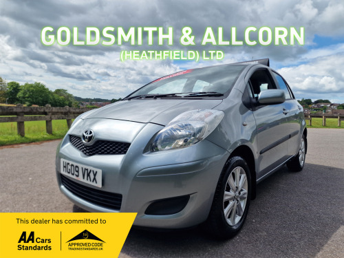 Toyota Yaris  1.33 VVT-i TR 5dr +++ONLY 15,000 MILES, ONE OWNER+++