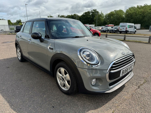 MINI Hatch  1.5 5-Door Hatch Cooper