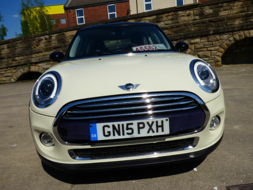 MINI Hatchback  1.5 Cooper 3dr Auto