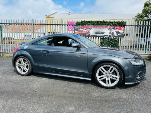 Audi TT  1.8 TFSI S line