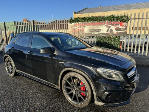 Mercedes-Benz GLA-Class GLA45 2.0 GLA45 AMG (LOW MILES) 