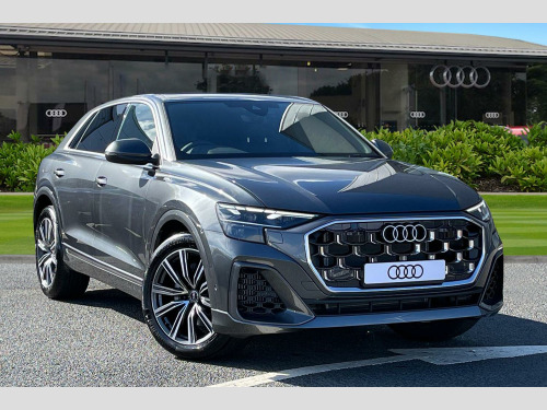 Audi Q8  