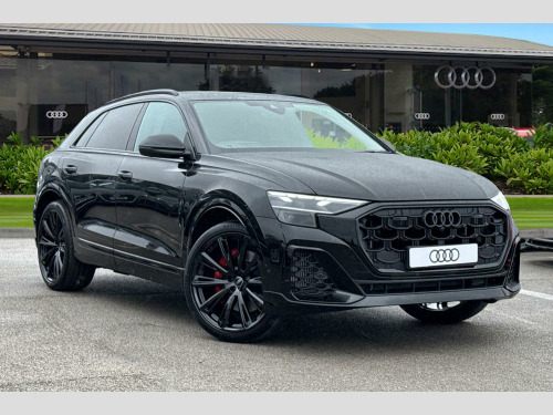 Audi Q8  