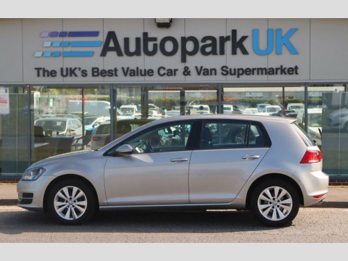 Volkswagen Golf  1.6 TDI BlueMotion Tech SE Hatchback 5dr Diesel Ma