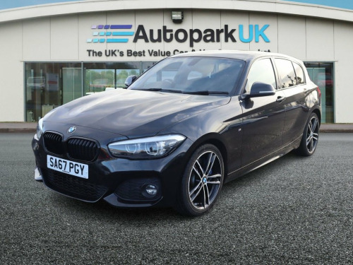 BMW 1 Series  1.5 118i M Sport Shadow Edition Hatchback 5dr Petr