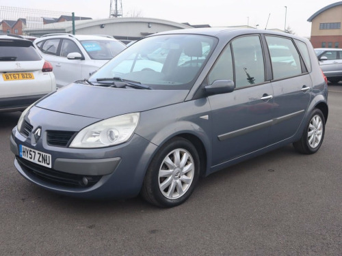 Renault Scenic  1.5 dCi Dynamique MPV 5dr Diesel Manual (138 g/km,