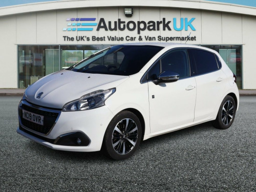 Peugeot 208  1.2 PureTech Tech Edition Hatchback 5dr Petrol Man