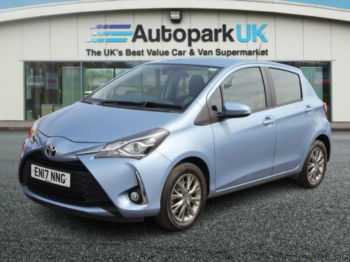 Toyota Yaris  1.5 VVT-i Icon Tech Hatchback 5dr Petrol Manual Eu