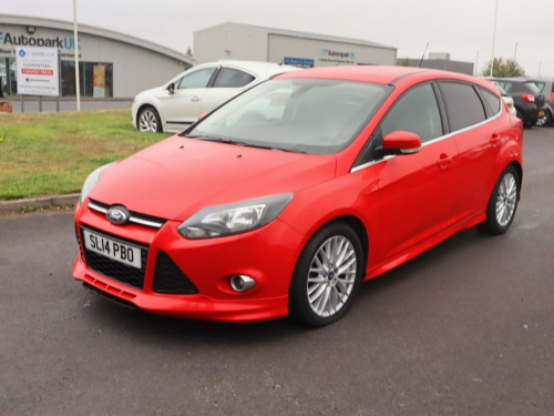 Ford Focus  1.0T EcoBoost Zetec S Hatchback 5dr Petrol Manual 