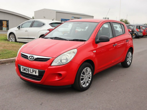 Hyundai i20  1.2 Classic Hatchback 5dr Petrol Manual Euro 4 (77