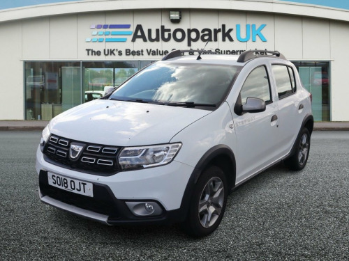 Dacia Sandero Stepway  0.9 TCe Essential Hatchback 5dr Petrol Manual Euro
