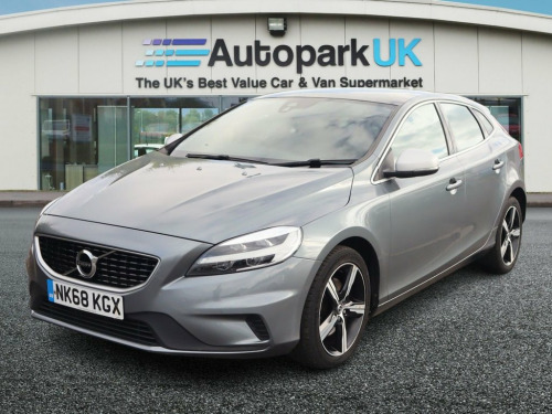 Volvo V40  2.0 T2 GPF R-Design Nav Plus Hatchback 5dr Petrol 