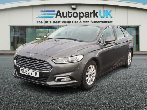 Ford Mondeo  1.5 TDCi ECOnetic Zetec Hatchback 5dr Diesel Manua