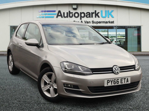 Volkswagen Golf  1.4 TSI BlueMotion Tech Match Edition Hatchback 3d