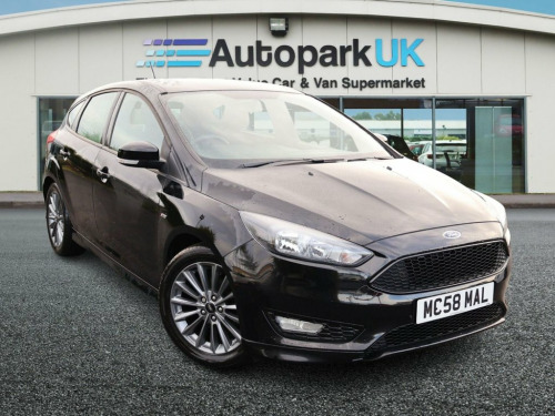 Ford Focus  1.0T EcoBoost ST-Line Hatchback 5dr Petrol Manual  