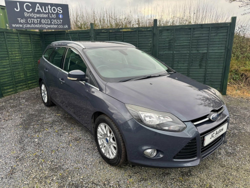 Ford Focus  1.6T EcoBoost Titanium Euro 5 (s/s) 5dr