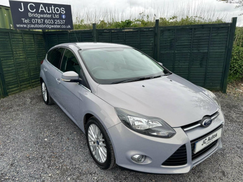 Ford Focus  1.0T EcoBoost Zetec Euro 5 (s/s) 5dr