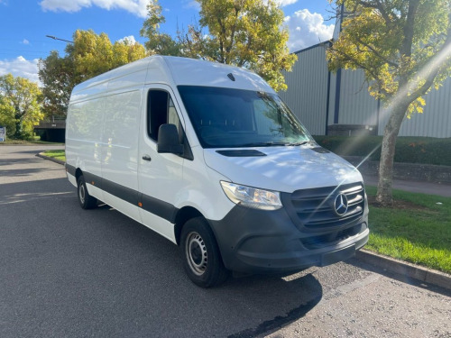 Mercedes-Benz Sprinter  2.0 315 CDI Progressive Panel Van 5dr Diesel Manua