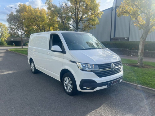 Volkswagen Transporter  2.0 TDI T28 Highline Panel Van 5dr Diesel Manual F 