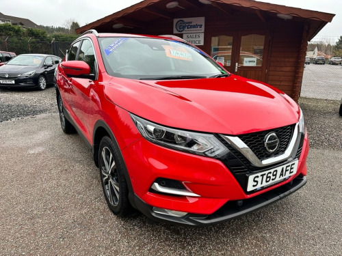 Nissan Qashqai  1.3 DIG-T N-CONNECTA 5d 140 BHP Call us now for mo