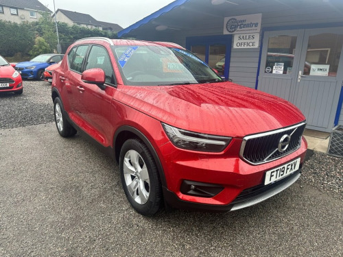 Volvo XC40  2.0 T4 MOMENTUM PRO AWD 5d 188 BHP Great specifica