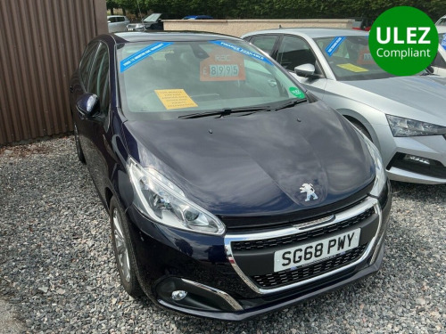 Peugeot 208  1.2 PureTech Signature Hatchback 5dr Petrol Manual