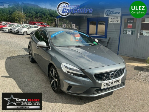 Volvo V40  2.0 T2 GPF R-Design Hatchback 5dr Petrol Manual Eu