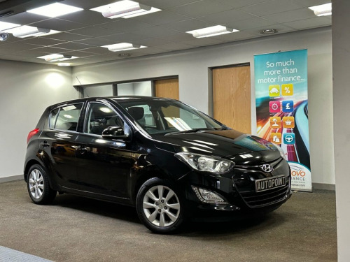 Hyundai i20  1.2 STYLE 5d 84 BHP family owned from new 