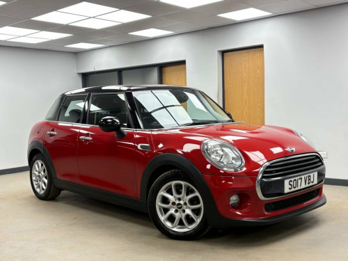 MINI Hatch  1.5 Cooper Hatchback 5dr Petrol Auto Euro 6 (s/s)  
