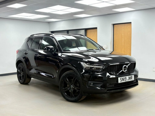 Volvo XC40  2.0 D4 R-Design SUV 5dr Diesel Auto AWD Euro 6 (s/ 