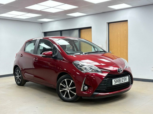 Toyota Yaris  1.5 VVT-i Icon Tech Hatchback 5dr Petrol Manual Eu 