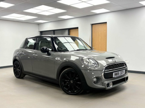 MINI Hatch  2.0 Cooper S Hatchback 5dr Petrol Manual Euro 6 (s 