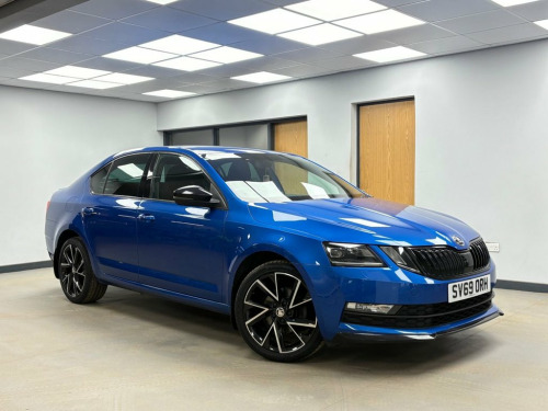 Skoda Octavia  1.5 TSI ACT SportLine Hatchback 5dr Petrol DSG Eur 