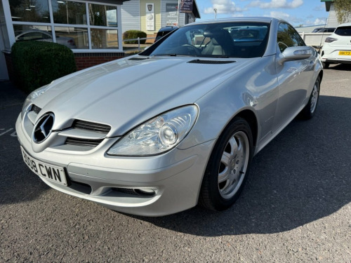 Mercedes-Benz SLK SLK200 Kompressor 1.8 SLK200 Kompressor Convertible 2dr Petrol Autom 