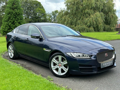 Jaguar XE  2.0d Portfolio Saloon 4dr Diesel Auto Euro 6 (s/s)