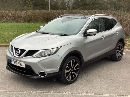 Nissan Qashqai  1.2 TEKNA DIG-T 5d 113 BHP