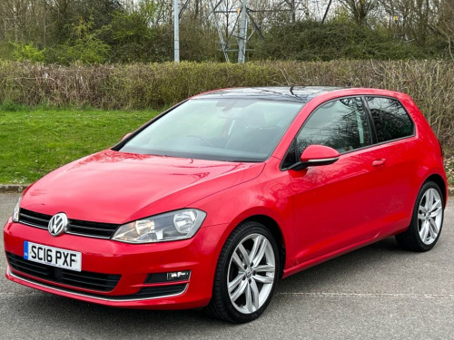 Volkswagen Golf  1.6 GT EDITION TDI BLUEMOTION TECHNOLOGY 3d 109 BH