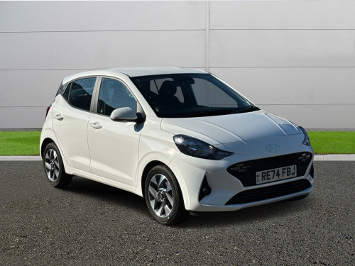 Hyundai i10  Hatchback Advance