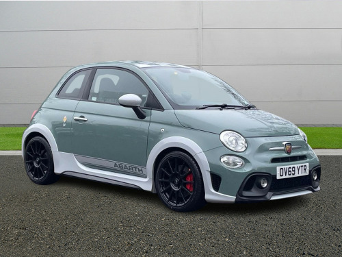 Abarth 695  Hatchback Special Edition 70th Anniversary