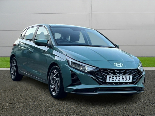 Hyundai i20  Hatchback Advance