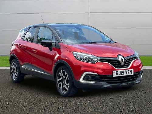 Renault Captur ICONIC DCI