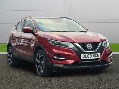 Nissan Qashqai  DIG-T TEKNA DCT
