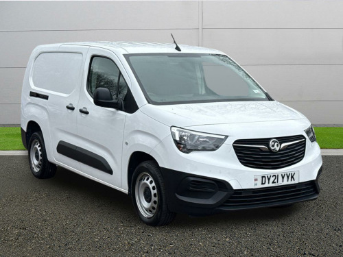 Vauxhall Combo  L2H1 2300 DYNAMIC 