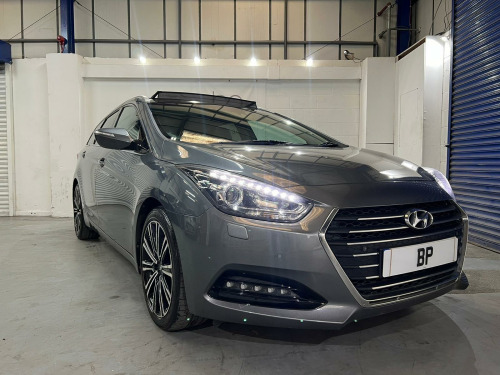 Hyundai i40  1.7 CRDi Blue Drive Premium Tourer DCT Euro 6 (s/s) 5dr