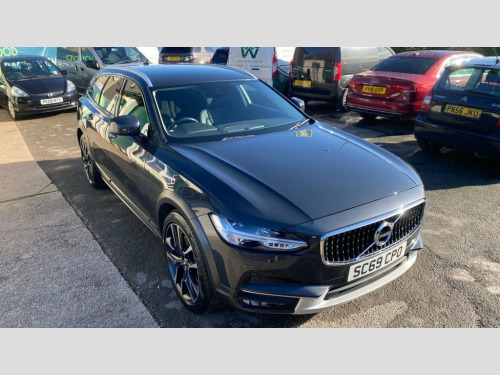 Volvo V90  2.0 T5 CROSS COUNTRY PLUS AWD 5d 246 BHP 12 Months