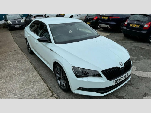 Skoda Superb  2.0 TSI SportLine Hatchback 5dr Petrol DSG Euro 6 