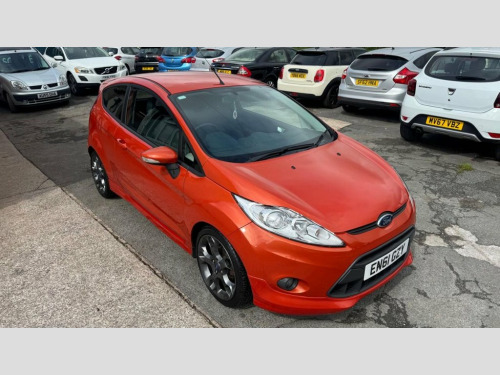 Ford Fiesta  1.6 Zetec S Hatchback 3dr Petrol Manual (134 g/km,