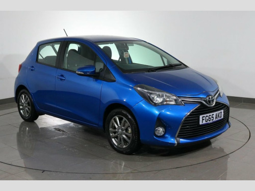 Toyota Yaris  1.3 VVT-I ICON 5d 99 BHP 3 OWNERS, SPARE KEY &